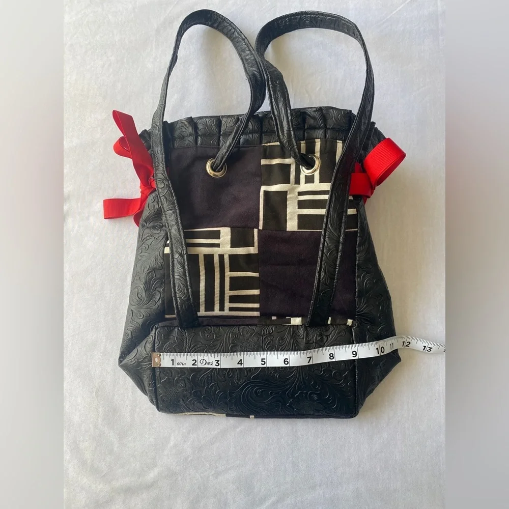 Bag DADDY Back pack bag black/white‎ with red ribbons on the sides